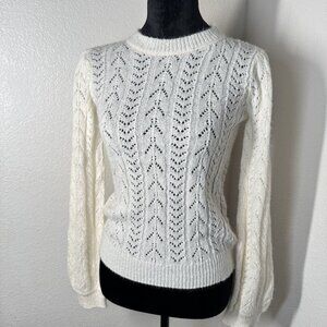 Blu Pepper Womens Small White Lace Knit Sweater 70% Acrylic 30% Nylon Long Sleev
